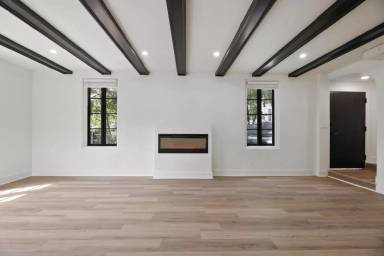 Main picture of 2808 San Pedro St