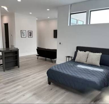 Main picture of 1003 Paradise City Blvd