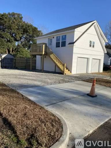 Main picture of 2161 Homewood St