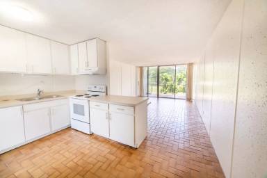 Main picture of 95-009 Waikalani Dr