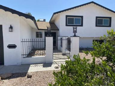 Main picture of 1403 E Minton Dr