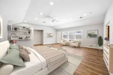 Main picture of 1444 W 43rd St