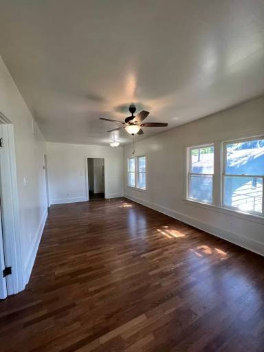 Main picture of 218 W Spruce St