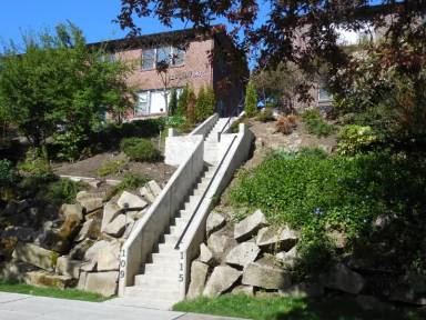 Main picture of 115 30th Ave