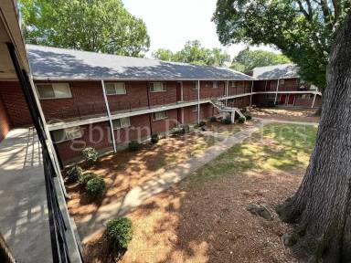 Main picture of 1608 W Northwest Blvd