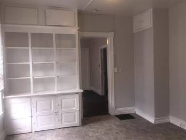 Main picture of 856 Lafayette Ave NE