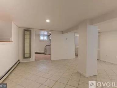 Main picture of 1305 Hubner Ave