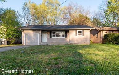 Main picture of 2104 S Wedgewood Ave