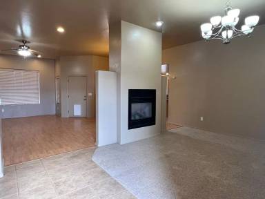 Main picture of 1606 W 7th St S