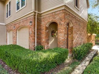 Main picture of 14400 Montfort Dr