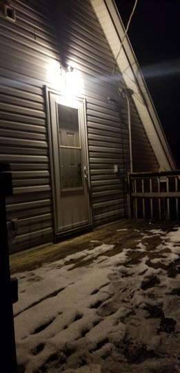 Main picture of 102 1/2 State St