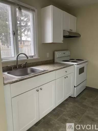 Main picture of 55 Bennington Green Ln