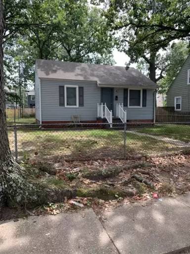 Main picture of 303 E Brookland Park Blvd