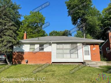 Main picture of 24081 Ithaca St