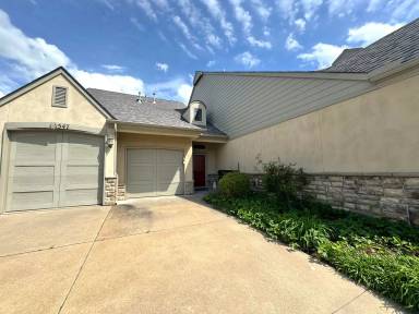 Main picture of 10347 N 139th East Ave