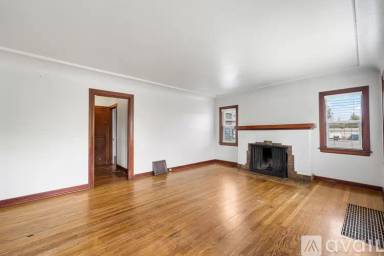 Main picture of 4516 Pacific Ave