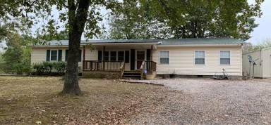 Main picture of 650 Sweet Gum Rd