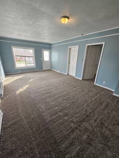 Main picture of 307 S Main St