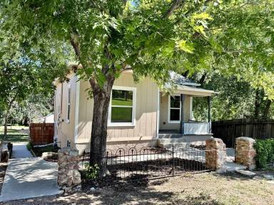 Main picture of 2510 Hagerman St