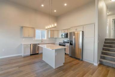 Main picture of 3615 33rd St S