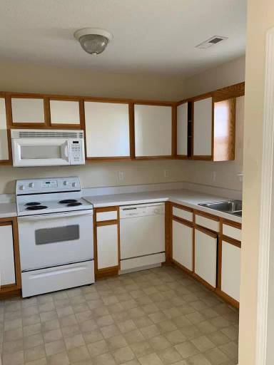 Main picture of Pirates Cove Townhomes