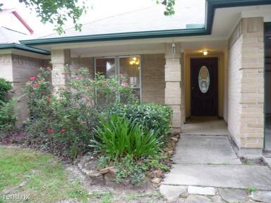 Main picture of 9907 Bent Spur Ln