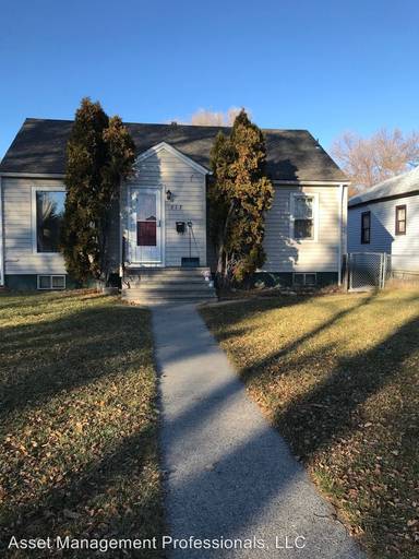 Main picture of 717 Wyoming Ave