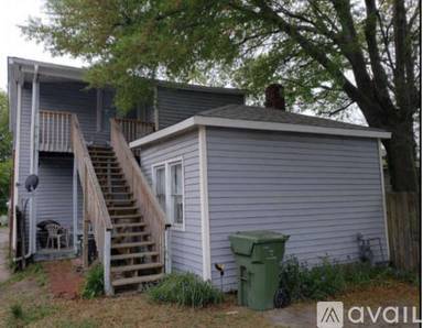 Main picture of 715 S 6th St
