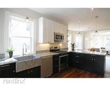 Main picture of 22 Kidder Ave