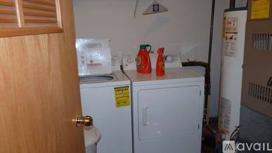 Main picture of 654 W Briar Pl