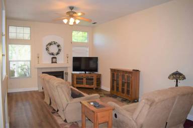 Main picture of 9354 Carrolton Pl
