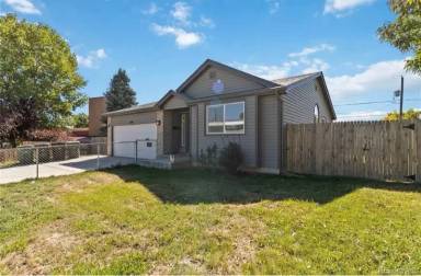 Main picture of 864 W 96th Pl