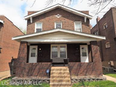 Main picture of 2718 Hampton Ave