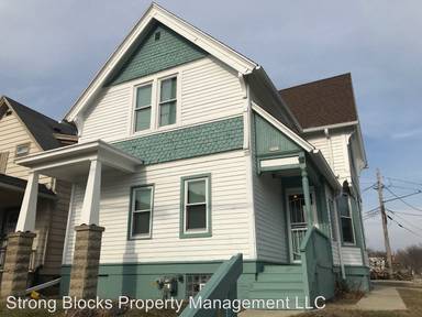 Main picture of 2922 W Walnut St