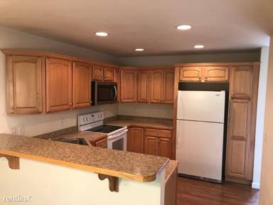 Main picture of 11 Cabernet Dr
