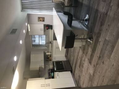 Main picture of Commodore Condo