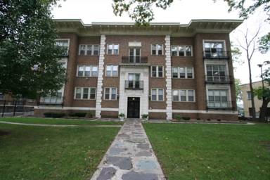 Main picture of 3540 N Meridian St