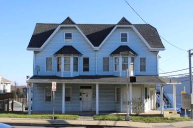 Main picture of 101 N Main St