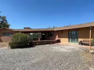 Main picture of 325 N Country Club Dr