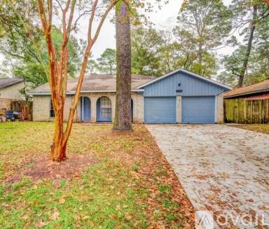Main picture of 23122 Berry Pine Dr