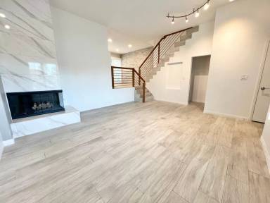 Main picture of 1501 Artesia Blvd