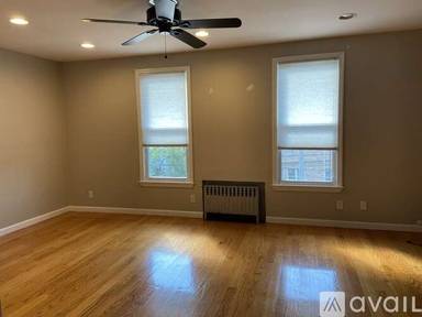 Main picture of 8751 Bay 16th St