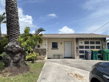 Main picture of 814 Spring Lake Blvd