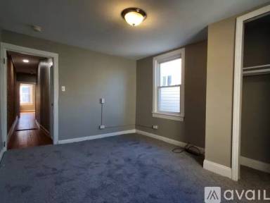 Main picture of 8 E Fort Ave