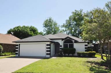 Main picture of 2103 Stoneridge Dr