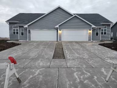 Main picture of 2927 Sabal Oak Dr