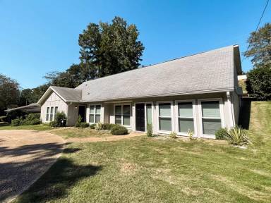 Main picture of 709 54th St