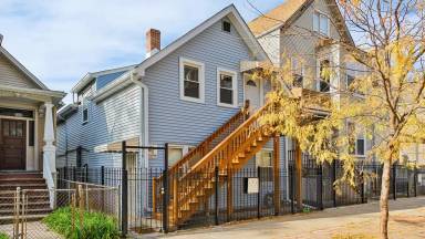 Main picture of 1720 N Saint Louis Ave
