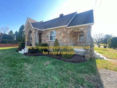 Main picture of 3505 Old Clarksville Pike