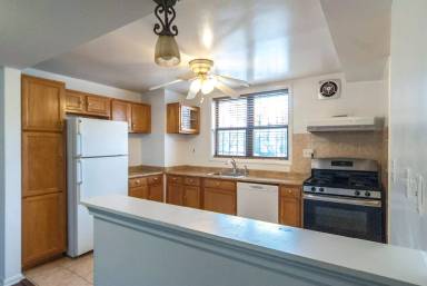 Main picture of 1329 Riggs St NW